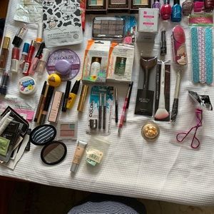 New makeup palettes and severs other makeup
